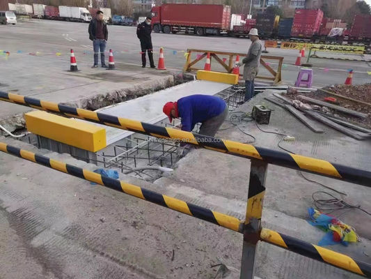 Tamaño personalizado de 3,0 toneladas Plataforma electrónica digital de pesaje Escala de piso Escala por parte superior